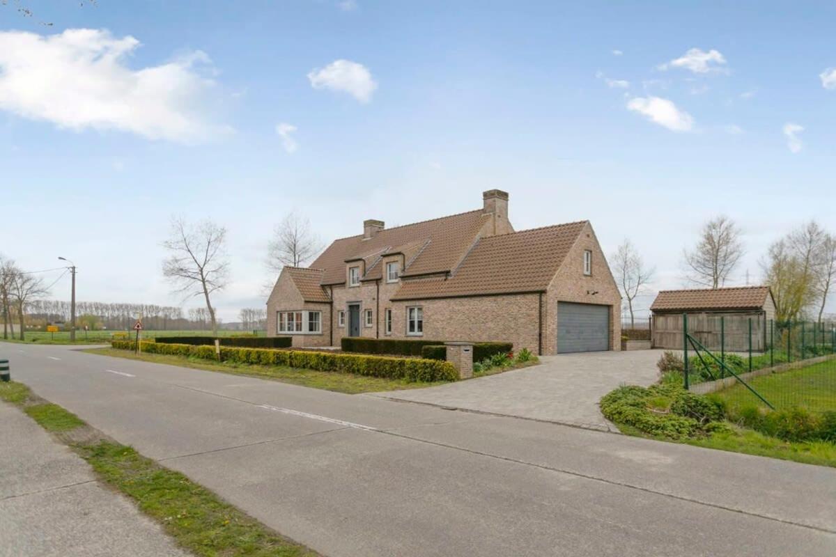 Huswell - Family House With A Beautiful View In Damme Bruges Exterior foto